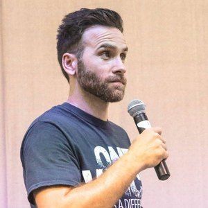 Meet your Posher, Brett